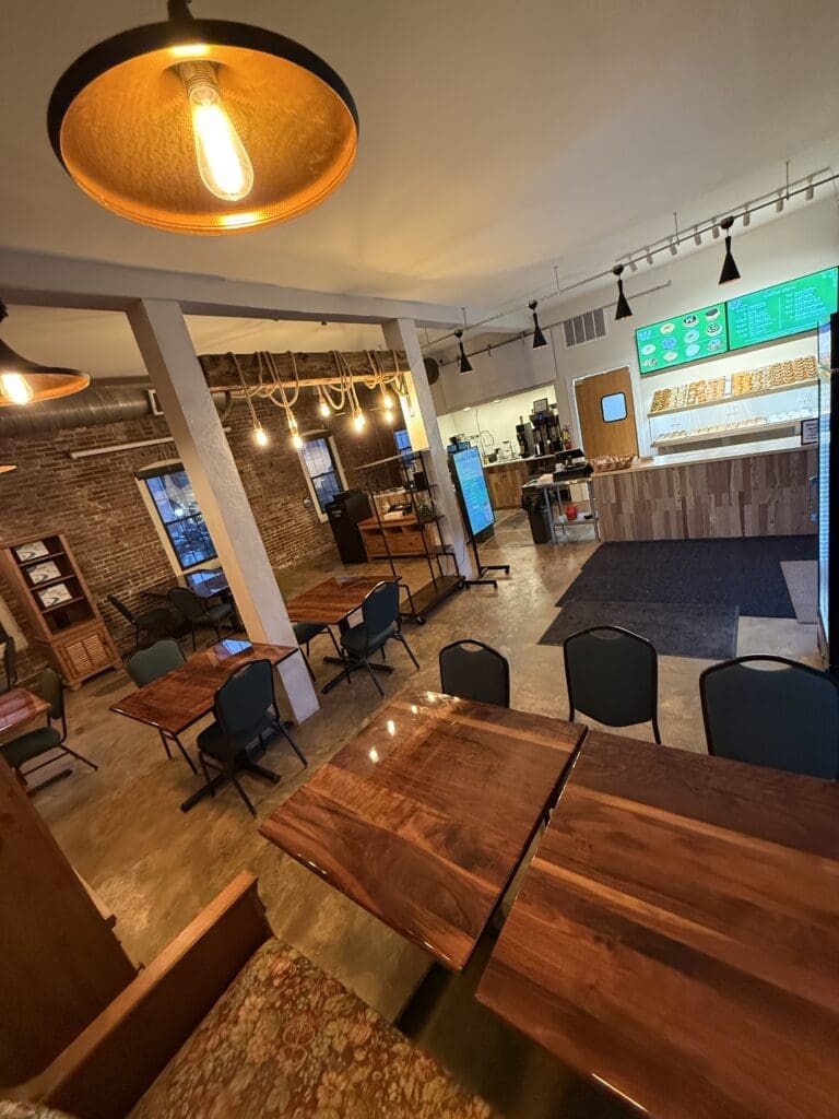 W_Donuts-Lancaster-East-Walnut-Street-8454